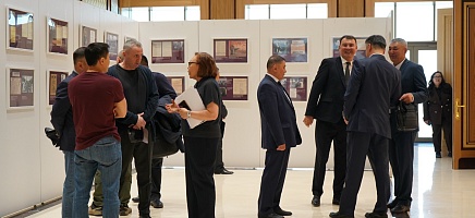 Президент Архиві майдангерлер жайлы бірегей басылымды таныстырды фото галереи 8